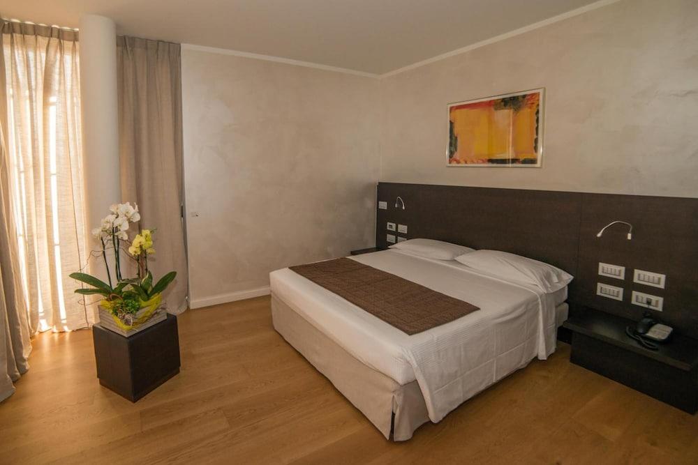 Mod 05 Living Hotel Sandra' Eksteriør billede
