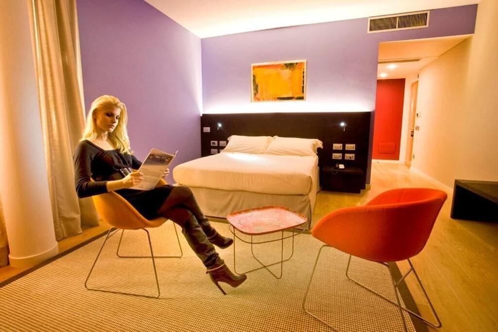 Mod 05 Living Hotel Sandra' Eksteriør billede