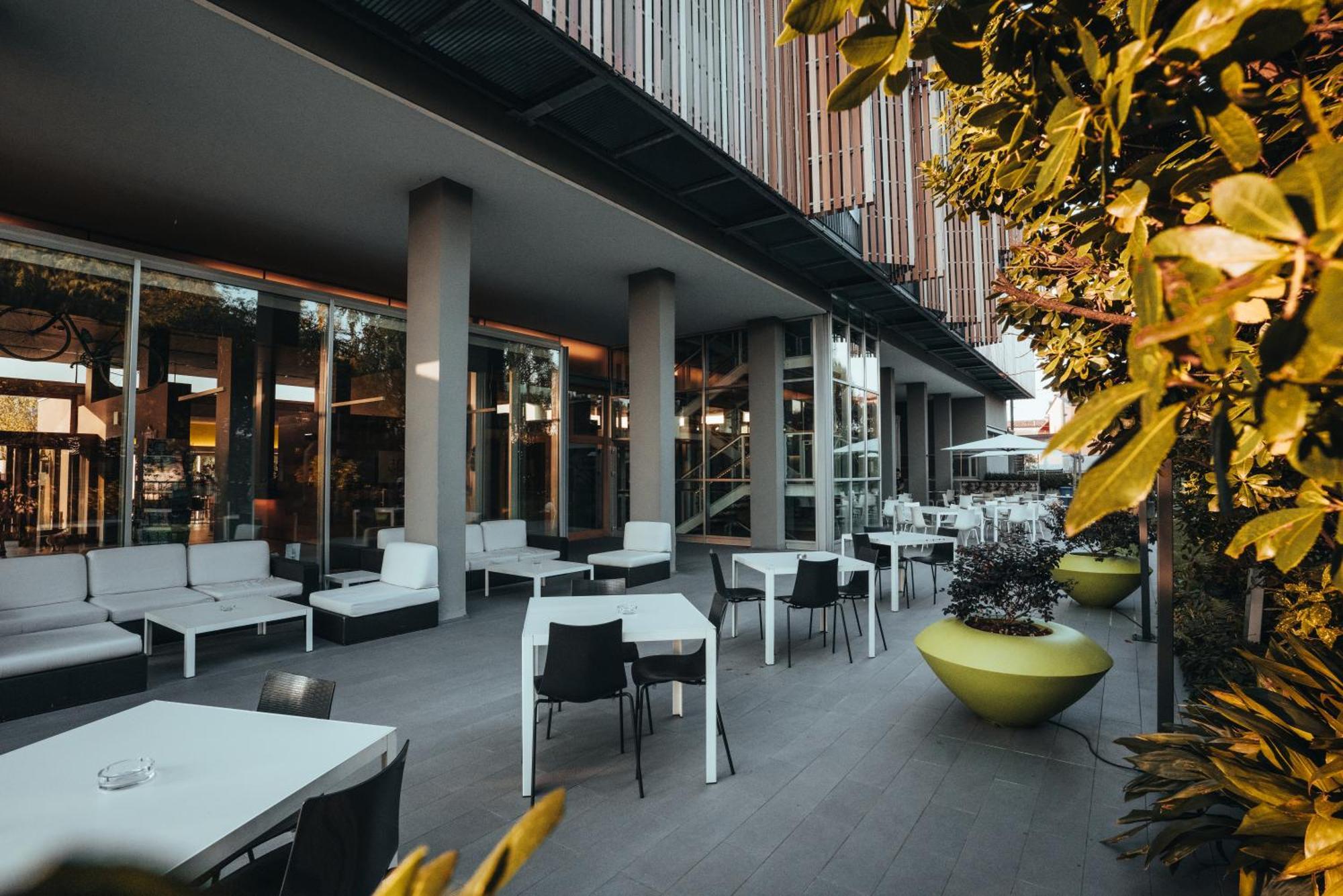 Mod 05 Living Hotel Sandra' Eksteriør billede