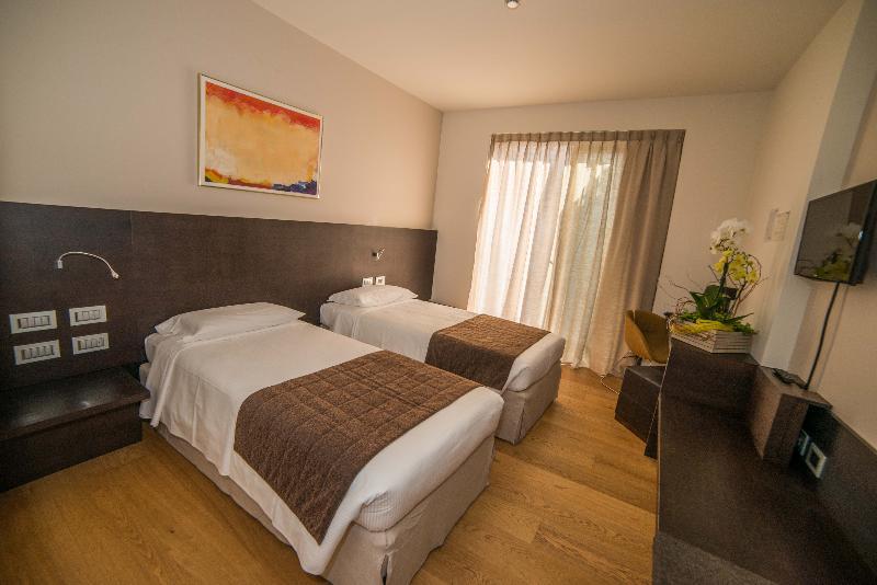 Mod 05 Living Hotel Sandra' Eksteriør billede